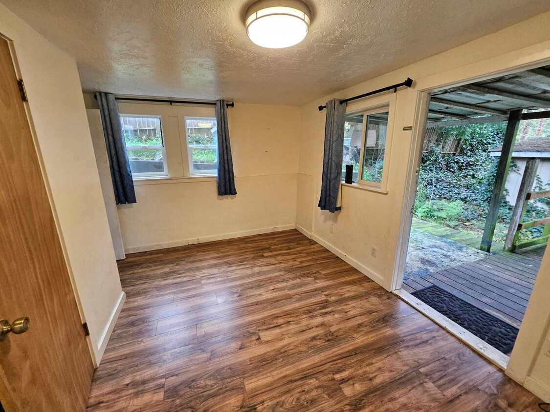 Foto principal - 510 N Collier St