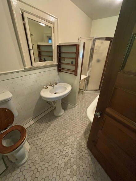 Foto del edificio - 27 Webb Ln