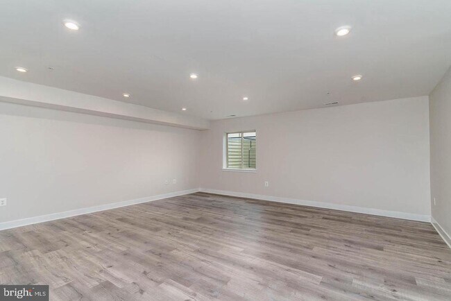 Foto del edificio - 6021 Etterbeek St