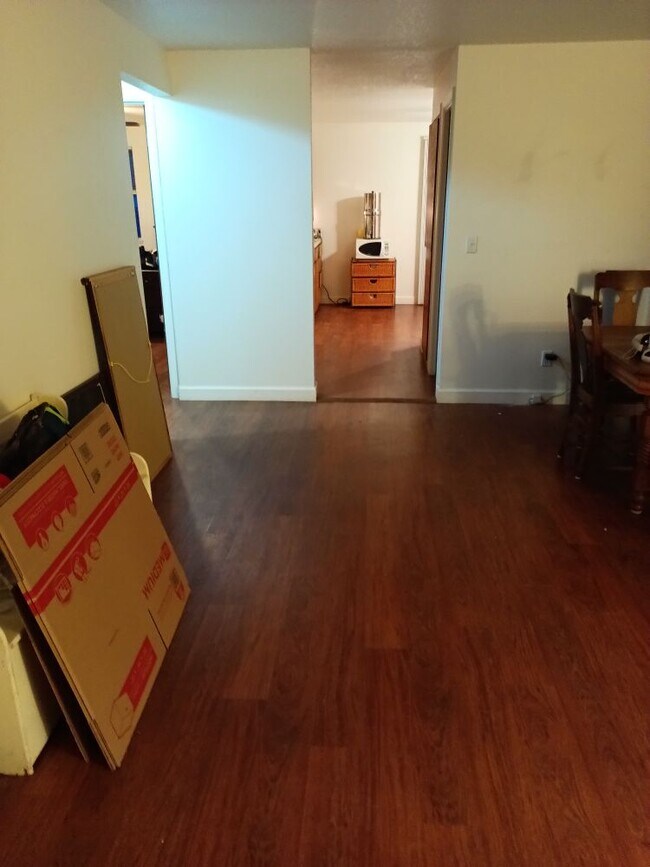 Building Photo - 10430 W Ardyce Ct