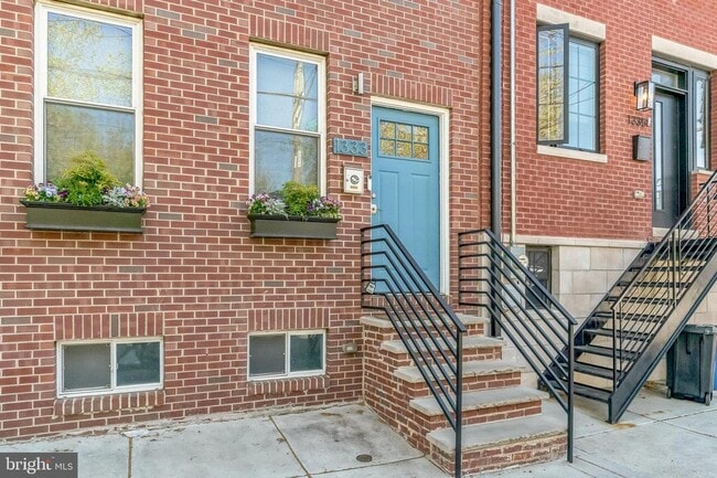 Building Photo - 1333 S 23rd St