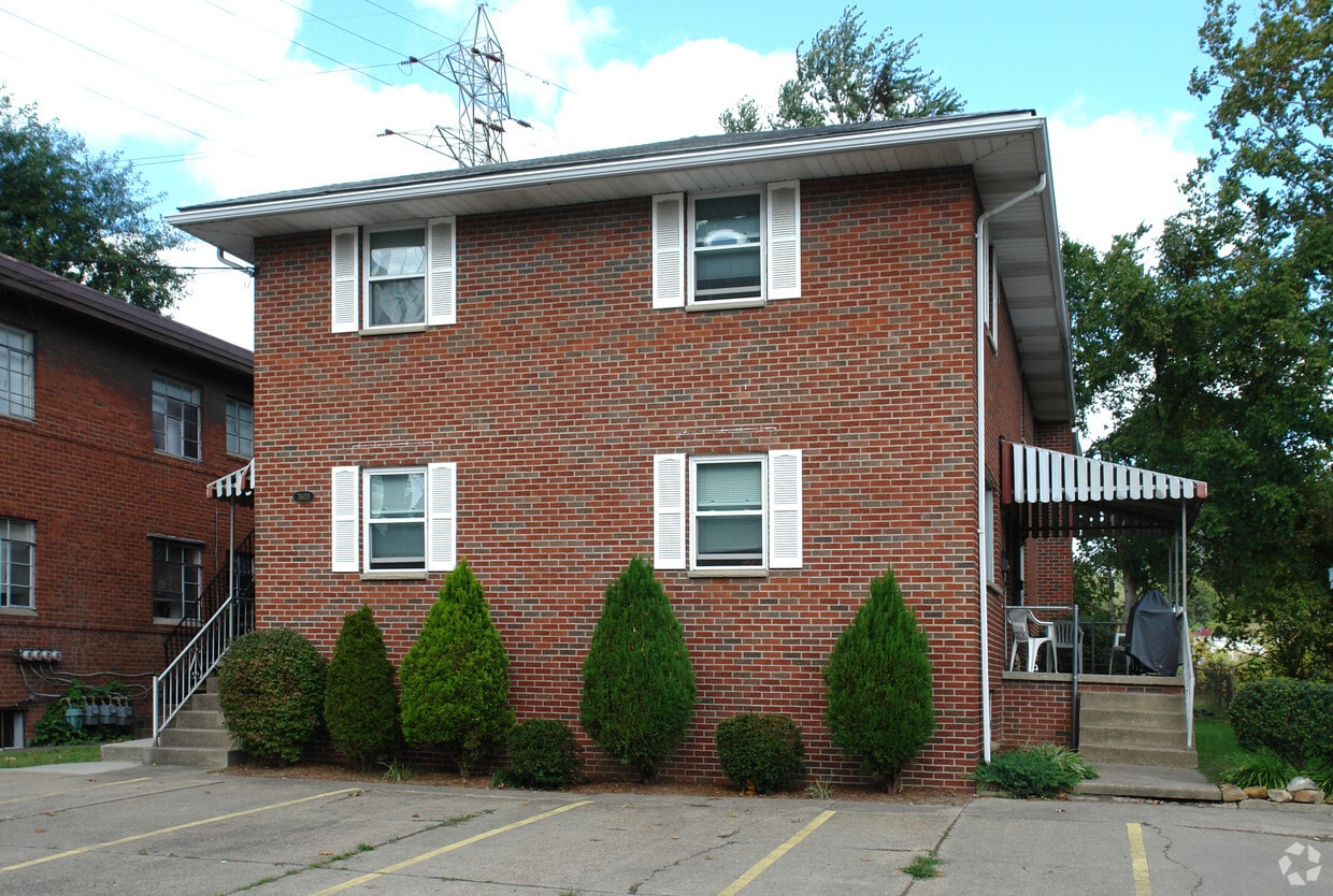 Foto principal - 3603 Kanawha Ave SE