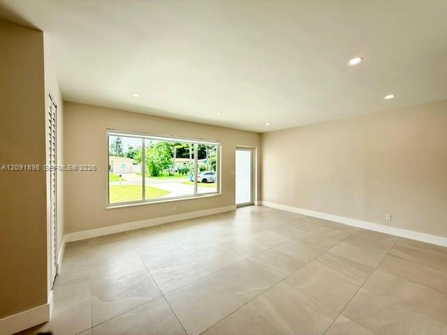 Foto del edificio - 1465 NE 118th St