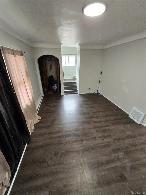 Building Photo - 11453 Minden Ave