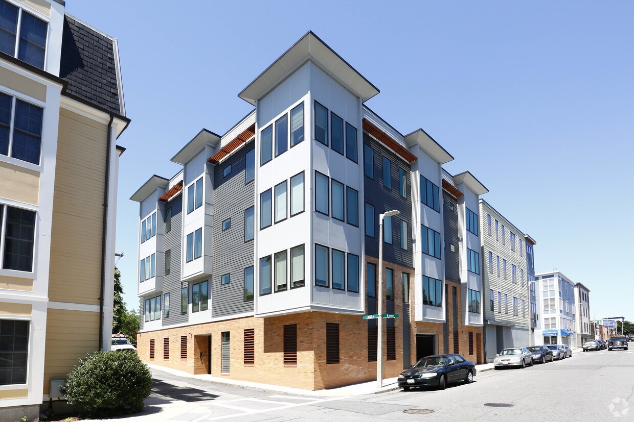 48 Gold St, South Boston, MA 02127 Apartments in South Boston, MA