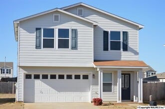 Building Photo - 3089 Castlecreek Dr SW