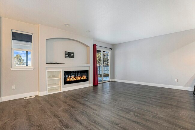 Foto del edificio - 11221 Jordan Ct