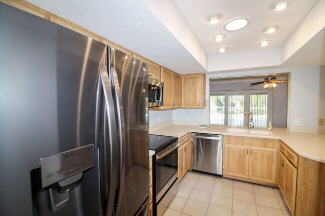 Building Photo - Jacaranda West Annual Pool Home for Rent