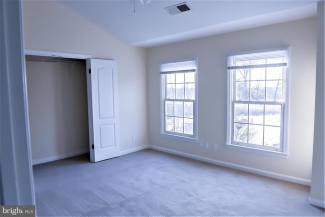 Building Photo - 12837 Dogwood Hills Ln