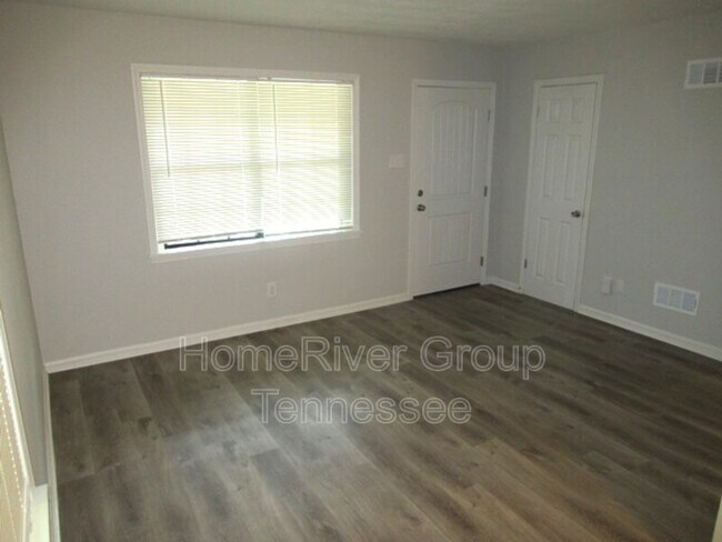 Foto del edificio - 3178 Christine Rd