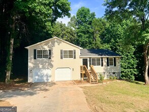 Building Photo - 1730 Bullock Dr