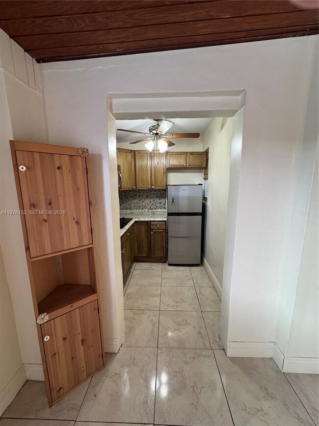 Foto del edificio - 4265 NW 3rd St