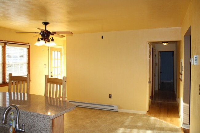 Building Photo - 4144 Krebs Rd