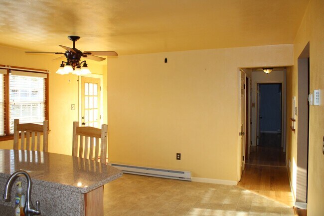 Foto del edificio - 4144 Krebs Rd