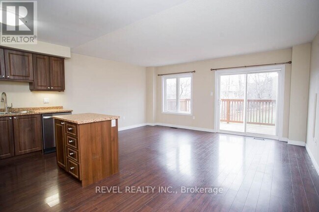 Photo du bâtiment - 20 McConkey Crescent