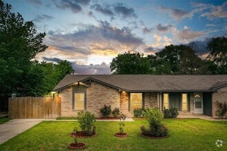 Building Photo - 12718 Summer Mill Dr