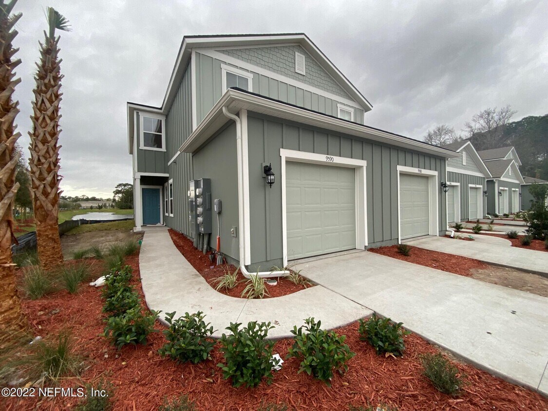 9590 Star Dr, Jacksonville, FL 32256 House Rental in Jacksonville, FL