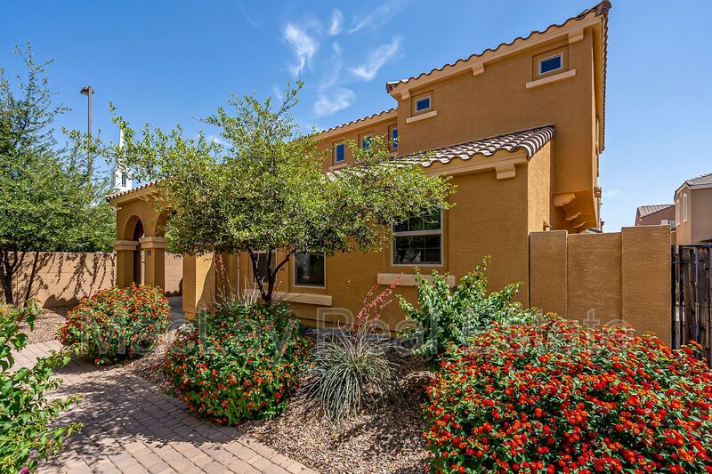2239 S Ponderosa Dr, Gilbert, AZ 85295 House Rental in Gilbert, AZ