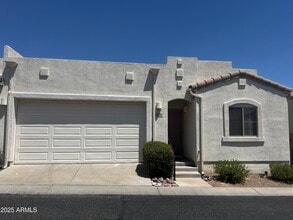 Building Photo - 1770 Bluff Dr