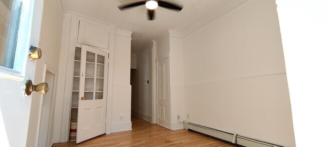 Building Photo - 287 8th St