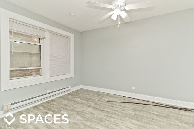 Foto del edificio - 4070 N Kenmore Ave