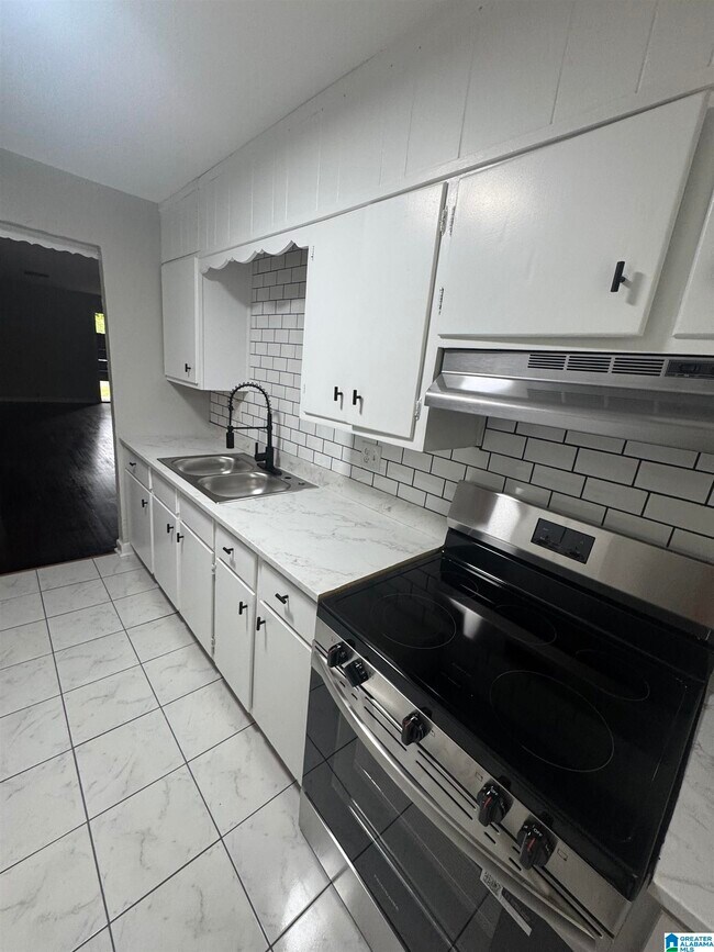 Foto del edificio - 1208 Oakwood St