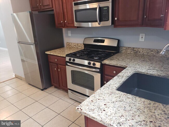 Foto del edificio - 418 Durfor St