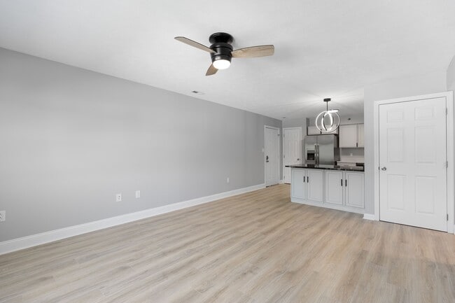 Building Photo - Bitonti Place