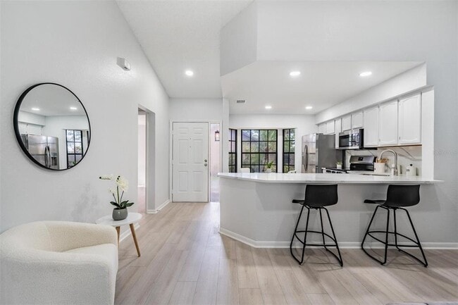 Building Photo - 2582 Bentley Dr