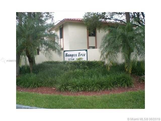 Foto del edificio - 9810 Hammocks Blvd