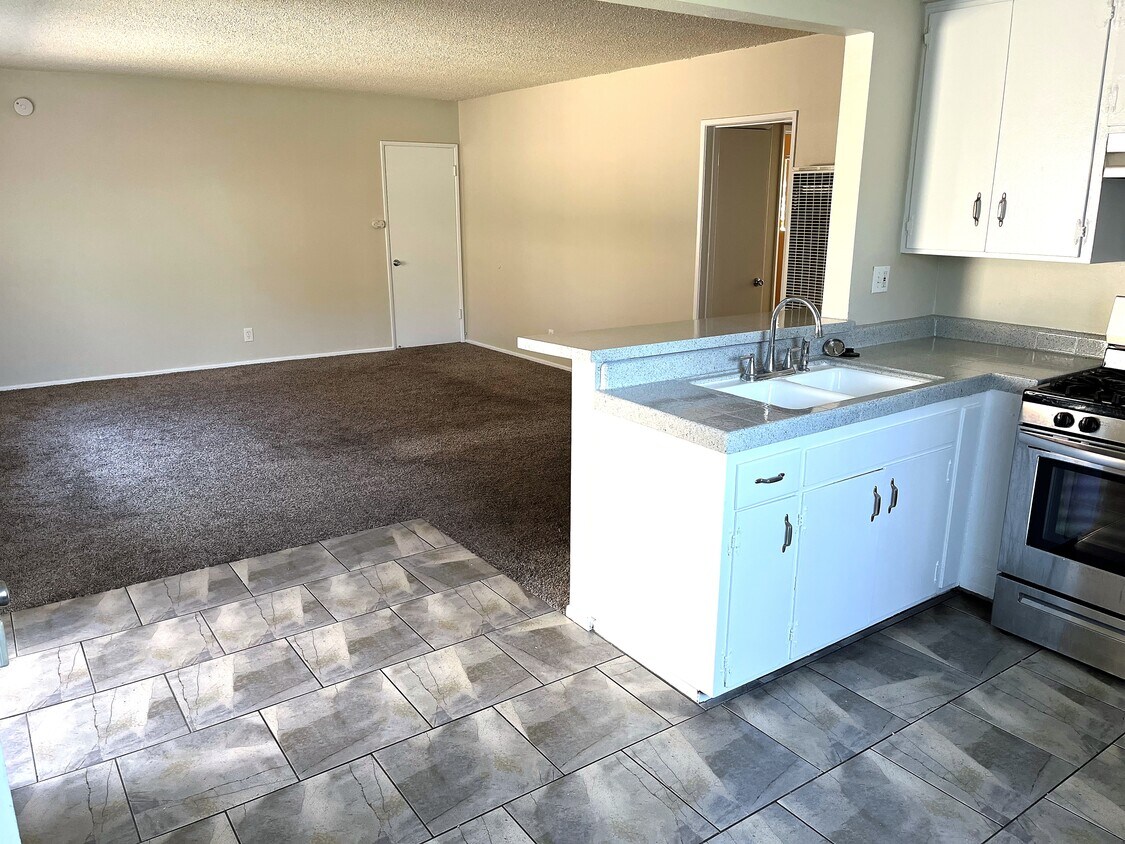 Foto principal - 538 Silverwood Ave