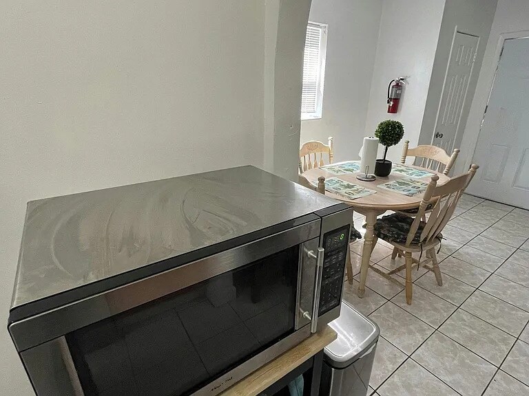 Primary Photo - 9830 SW 183rd St