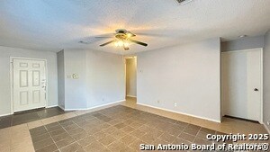 Foto del edificio - 3510 Bottomless Lake