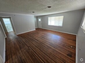 Building Photo - 3805 Mellene Dr
