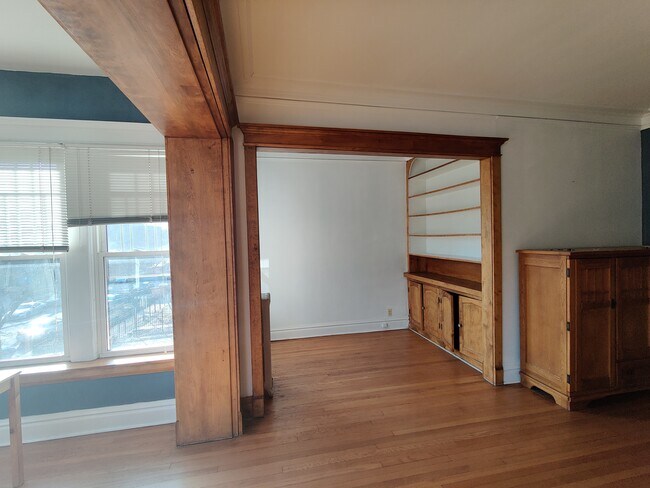 Foto del edificio - 1128 W North Shore Ave