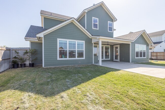 Foto del edificio - 4324 Cedar Creek Rd