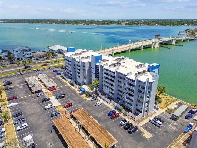 Foto del edificio - 500 Treasure Island Causeway