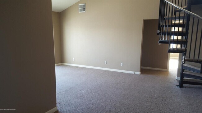 Foto del edificio - 796 Castle Valley Blvd