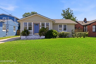 Building Photo - 2749 Hendricks Ave