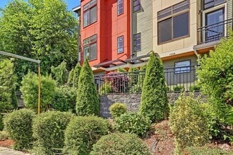 Building Photo - 7745 Sand Point Way NE