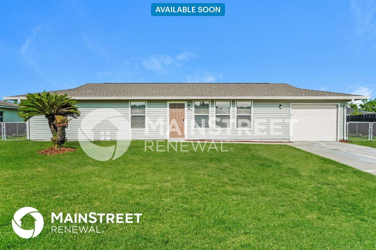 Primary Photo - 2504 NE 23rd Pl