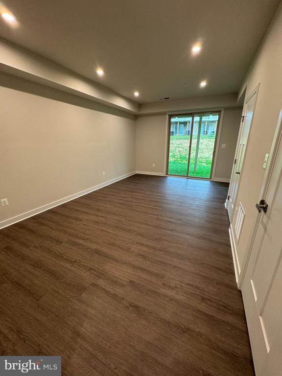 Building Photo - 132 Bethlehem Pl
