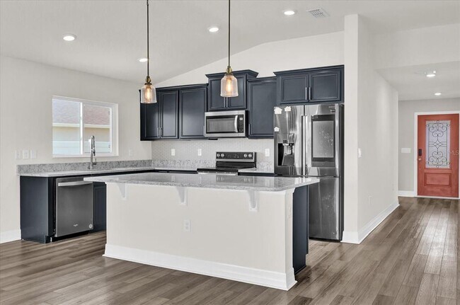 Foto del edificio - 4595 Plainview Rd