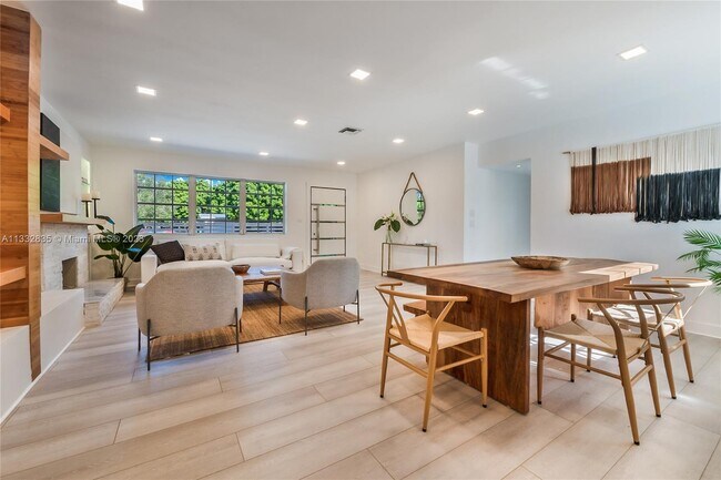 Building Photo - 8540 SW 124th St