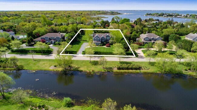 Building Photo - 22 Parrish Pond Ln