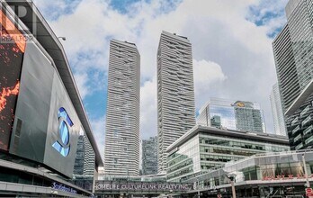 Building Photo - 100 Harbour St