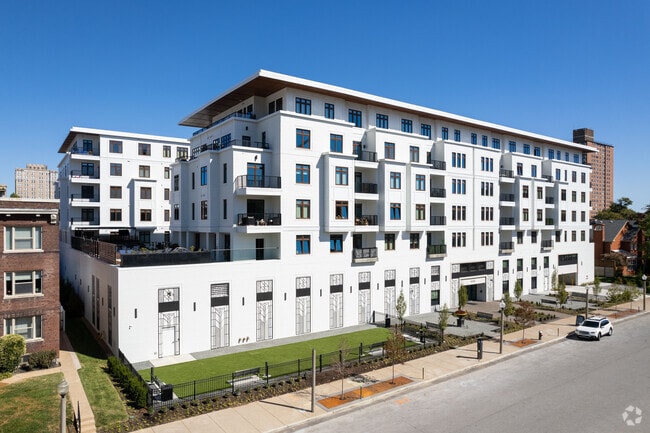 Marlowe - Marlowe Apartments