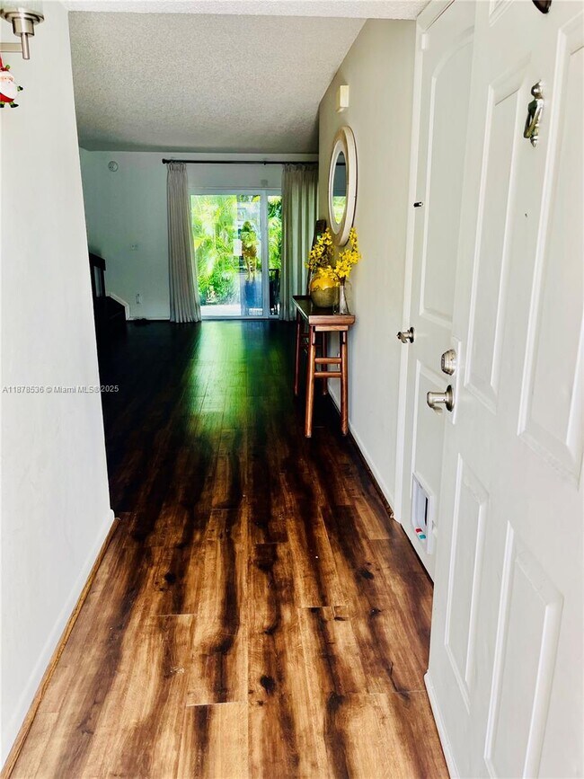 Foto del edificio - 12267 SW 50th St
