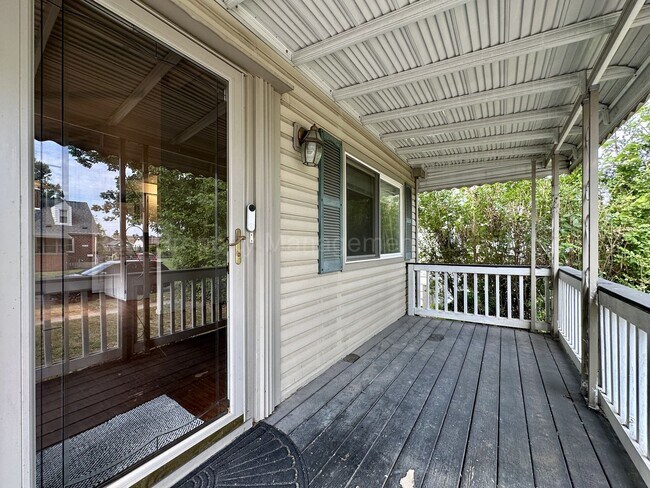 Foto del edificio - 574 Ardmore Dr