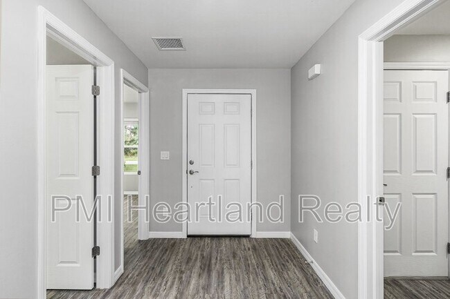 Building Photo - 1137 Indies Wy